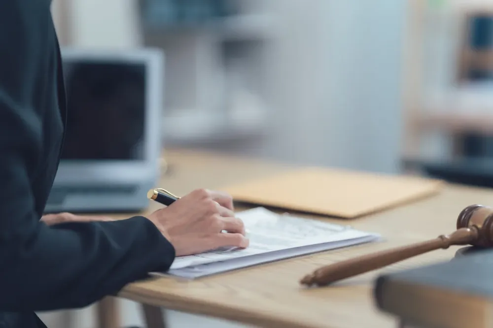 Droit civil près de Condom